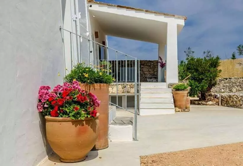 Majatalo Camera Standard In Resort Con Piscina