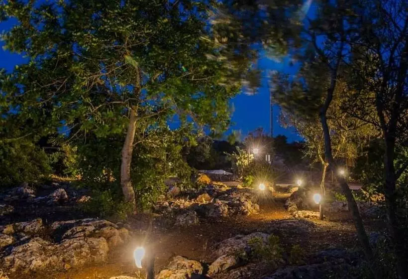 Majatalo Camera Standard In Resort Con Piscina