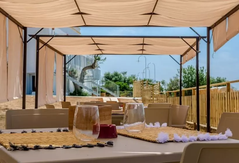 Majatalo Camera Standard In Resort Con Piscina