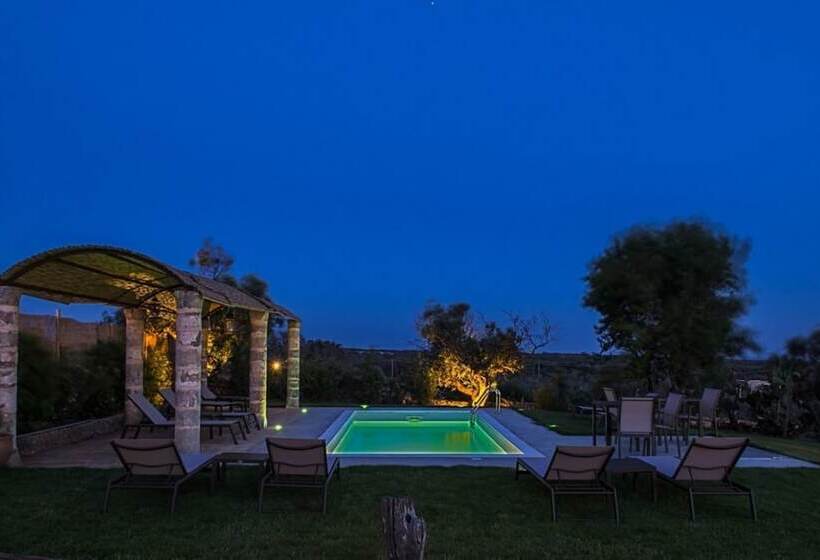 Пансион Camera Standard In Resort Con Piscina