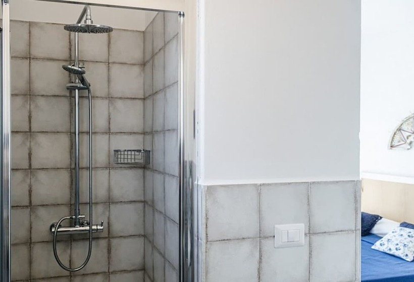 Пансион Camera Standard In Resort Con Piscina