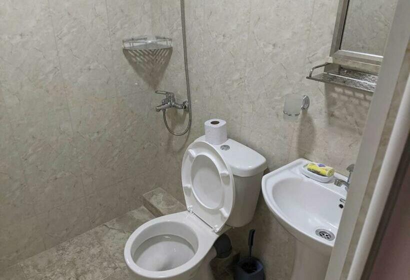 پانسیون Guest House Iberia