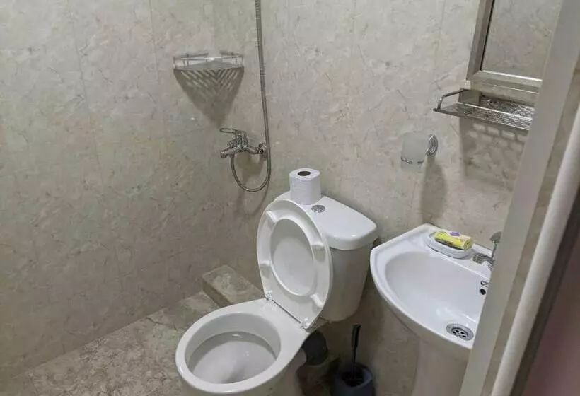 پانسیون Guest House Iberia