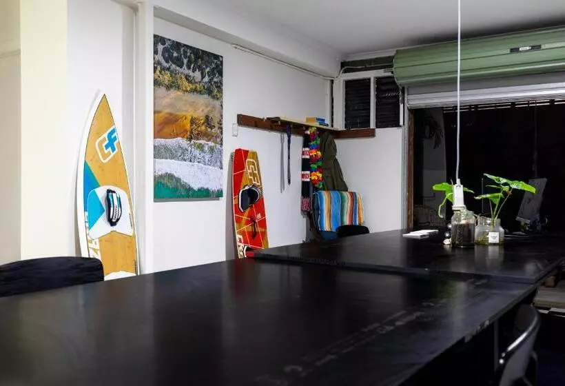 Majatalo Kitesurf 1770 Beach House