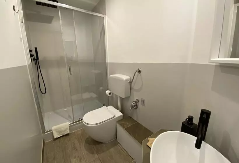 پانسیون Ma&mi Light Rooms