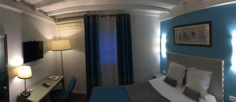 בית מלון כפרי Du Pont Vieux