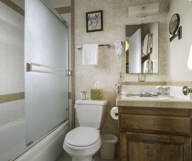 فندق Historic Cary House