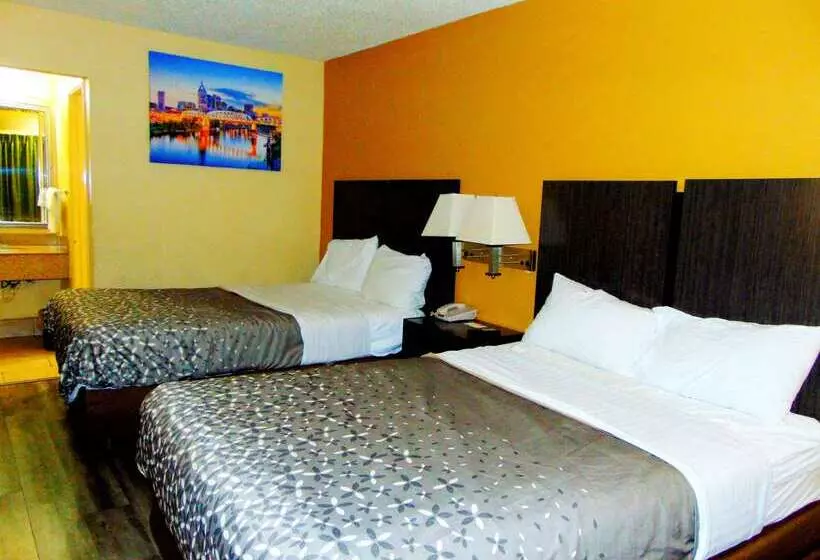 Отель Knights Inn Antioch