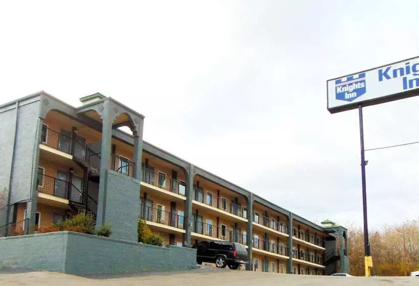 Отель Knights Inn Antioch