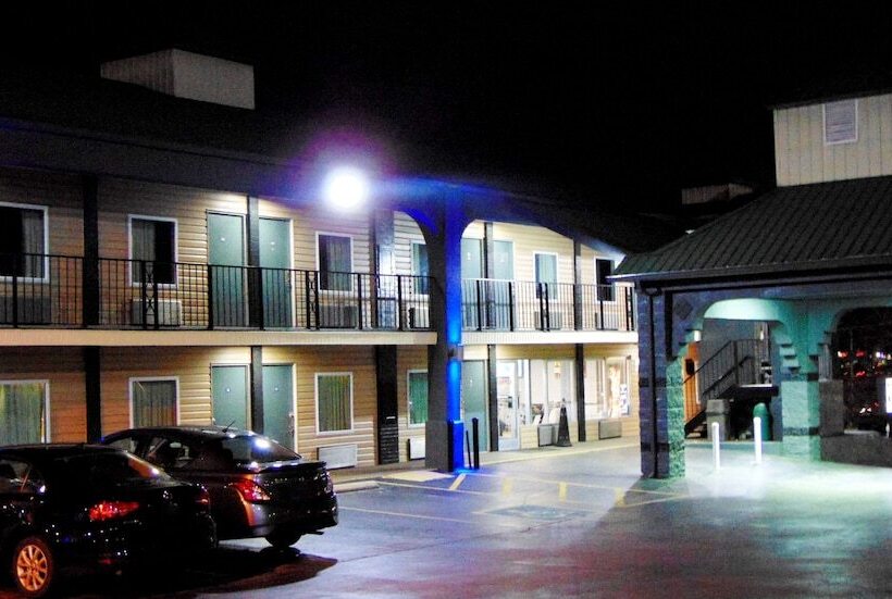 فندق Knights Inn Antioch