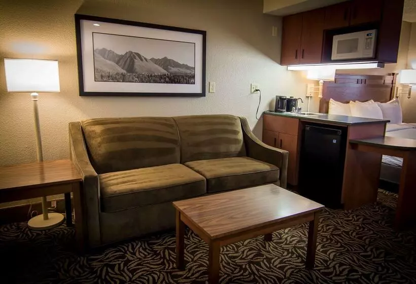 هتل La Quinta Inn By Wyndham Missoula