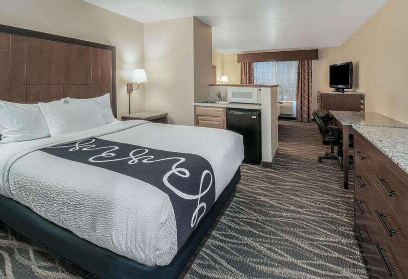 בית מלון כפרי La Quinta By Wyndham Belgrade Bozeman Airport