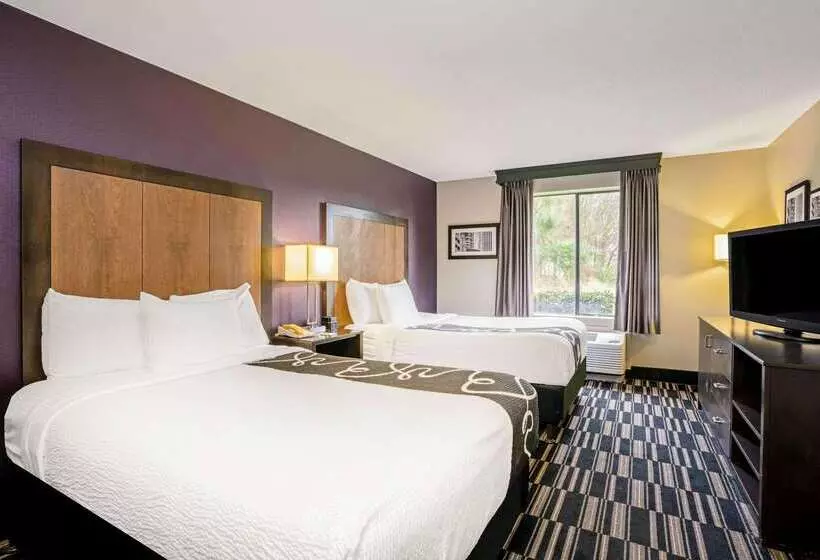 酒店 La Quinta Inn & Suites By Wyndham The Woodlands/spring