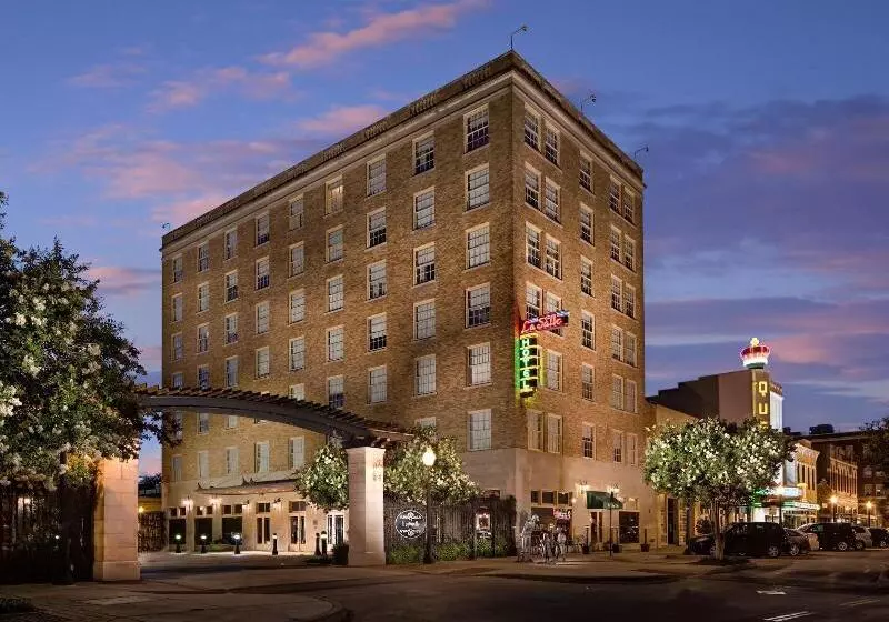 The Lasalle Hotel, Bryan College Station, A Tribute Portfolio