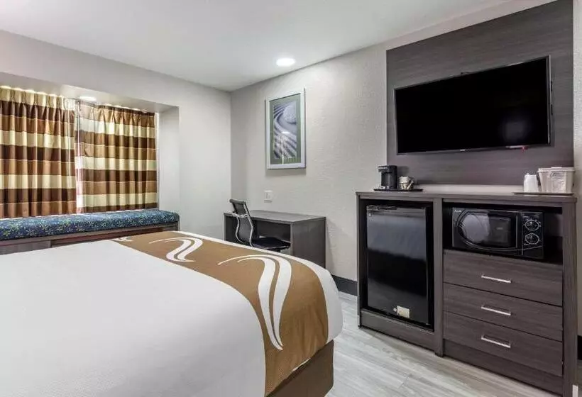 호텔 Quality Inn & Suites Longview I20