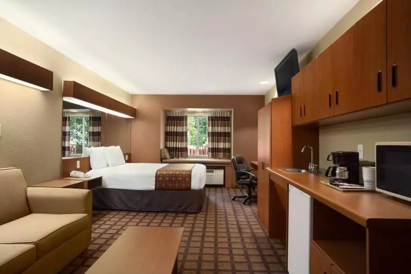 호텔 Quality Inn & Suites Longview I20