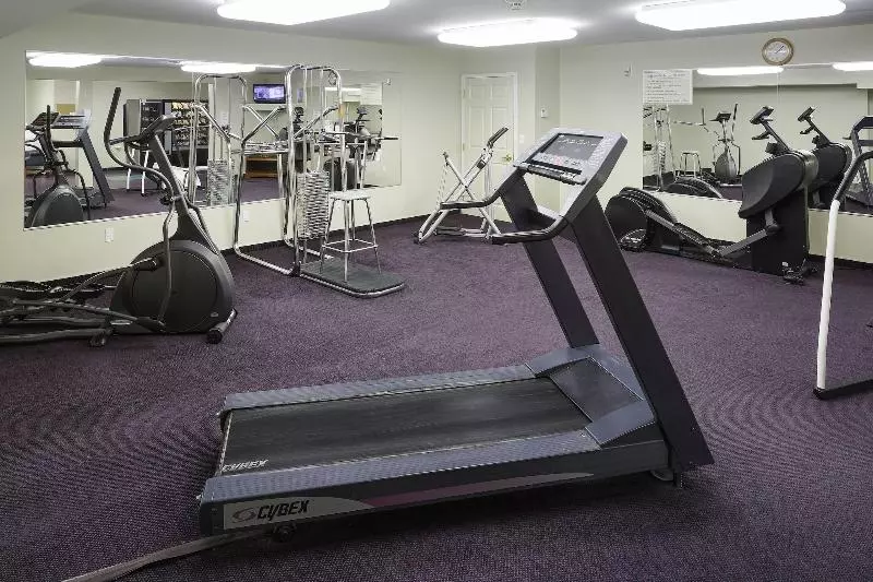 Smart Suites, Ascend Hotel Collection