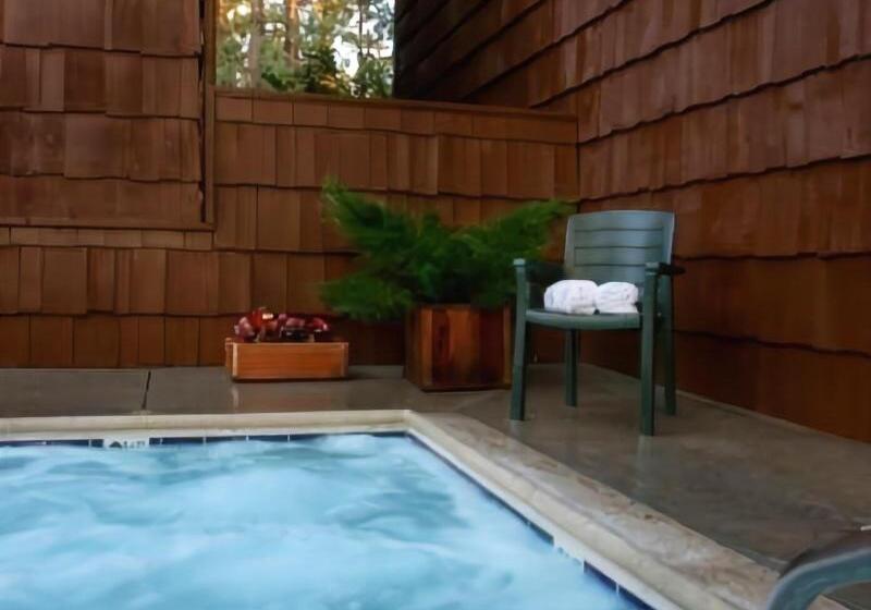 فندق Snow Lake Lodge