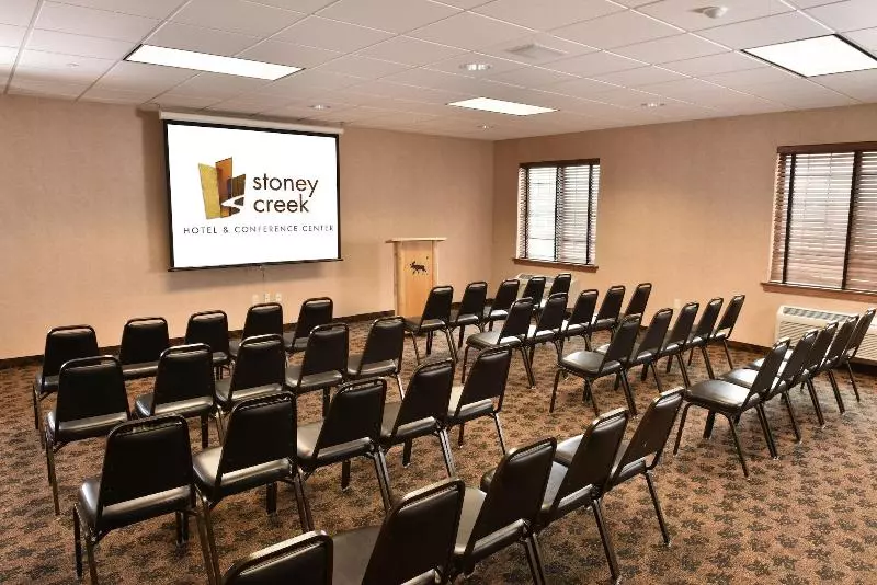 Stoney Creek Hotel St. Joseph