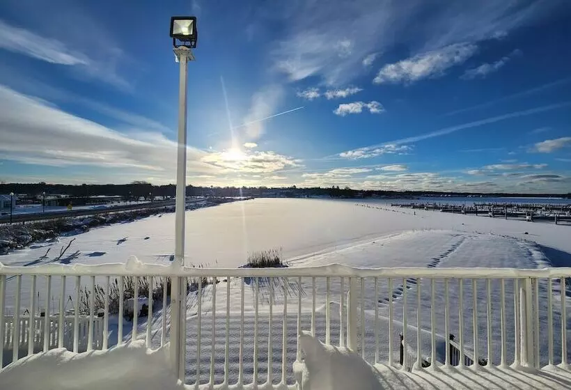 호텔 Weathervane Inn