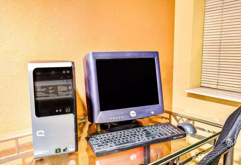 Microtel Inn & Suites Newport News