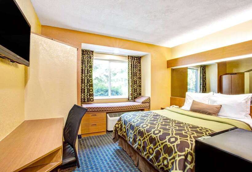 Microtel Inn & Suites Newport News