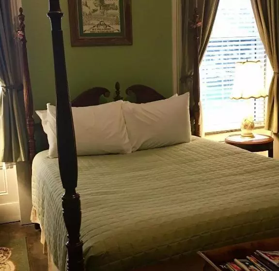 Munro House Bed And Breakfast