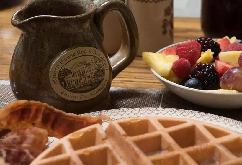 Munro House Bed And Breakfast