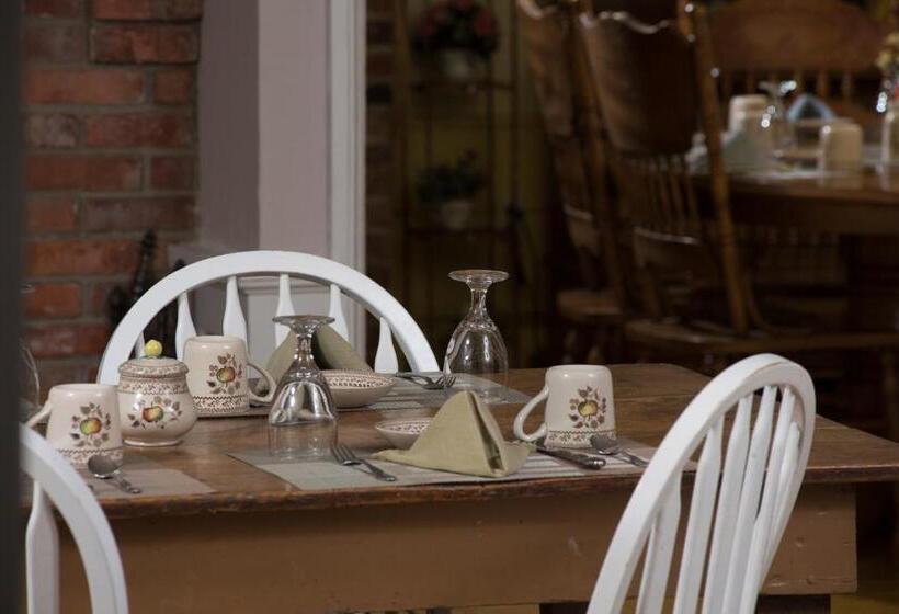 Munro House Bed And Breakfast