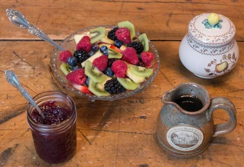 Munro House Bed And Breakfast