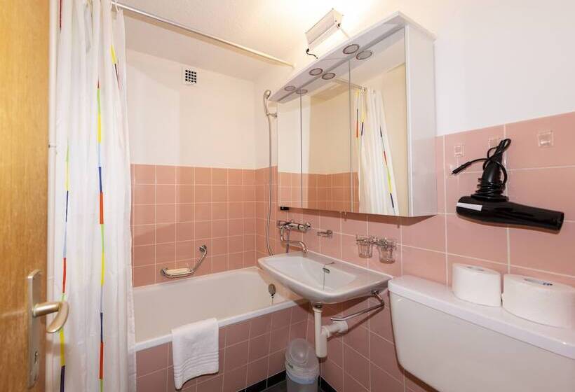 Private Holiday Homes By Solaria