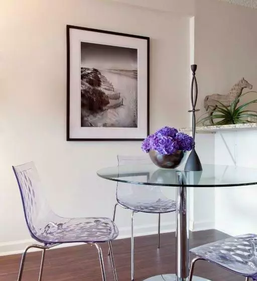 Furnished Quarters At The Metro White Plains