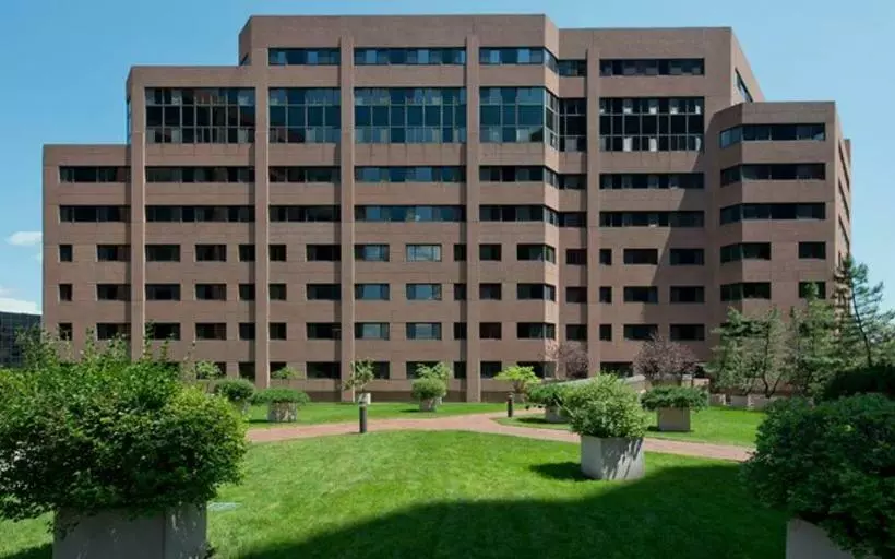 Furnished Quarters At The Metro White Plains