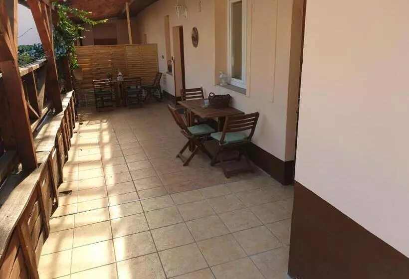 Főnix Panzió