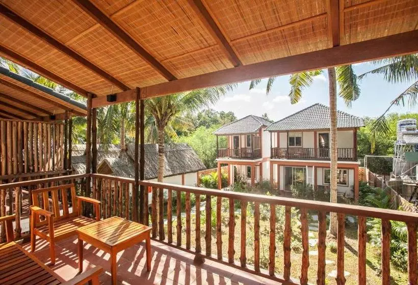 هتل Nha Minh Bungalow
