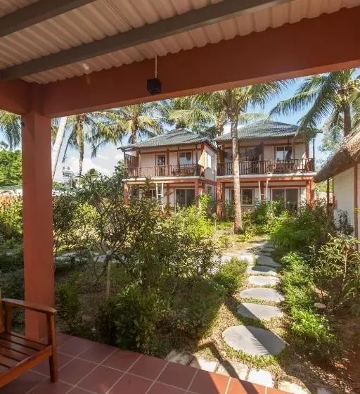 هتل Nha Minh Bungalow