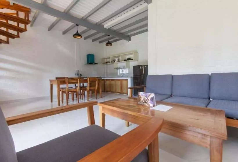 هتل Nha Minh Bungalow