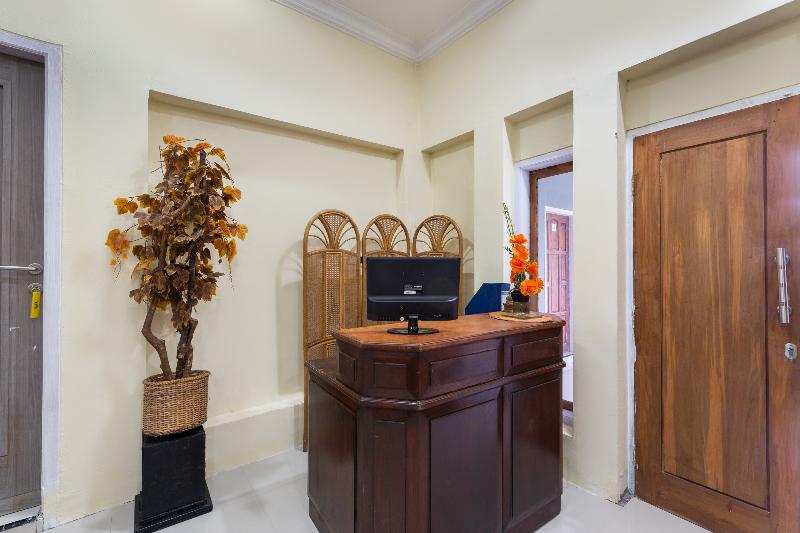 Hotel Oyo 1966 Bromo Hill