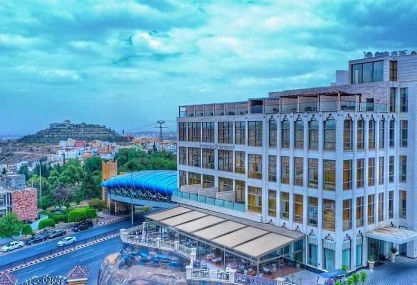 فندق Sarwat Park