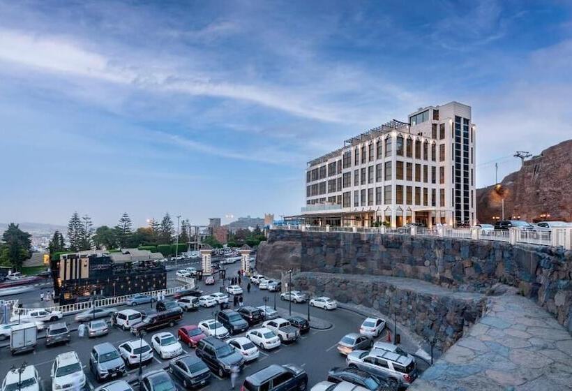 فندق Sarwat Park