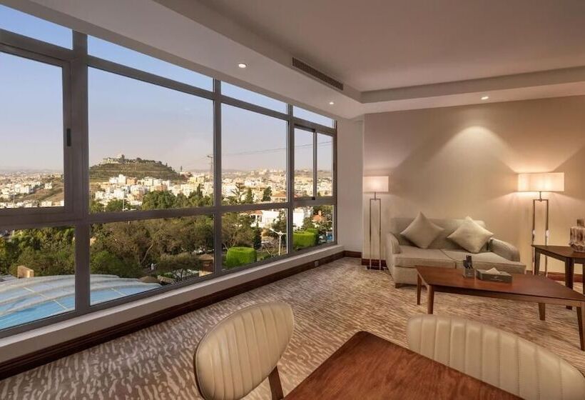 فندق Sarwat Park