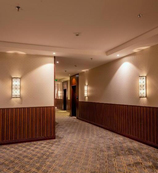 فندق Sarwat Park