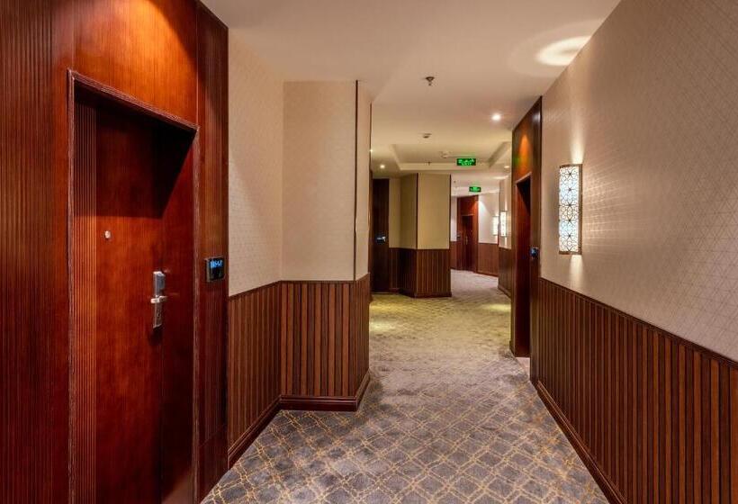 فندق Sarwat Park