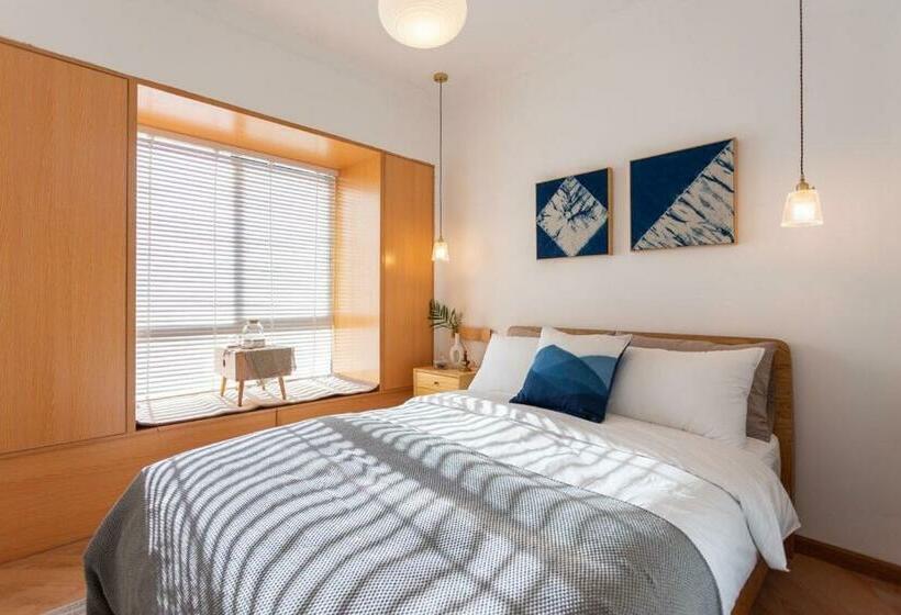 Отель Wuhan Jiangan·central Hospital·