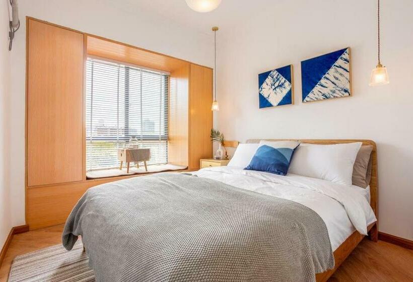 Отель Wuhan Jiangan·central Hospital·