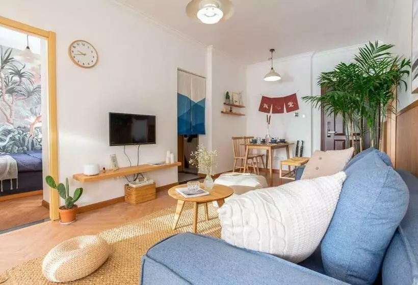 Hotelli Wuhan Jiangan·central Hospital·