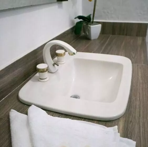 پانسیون Casa Umiña Boutique Hotel Manta