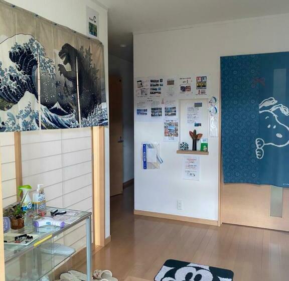 پانسیون ゲストハウス宮崎 Guesthouse Miyazaki バックパッカー向け個室旅人宿 P有宮崎駅1km喫煙者不可