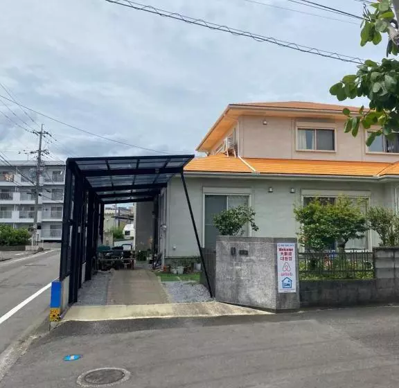 ペンション ゲストハウス宮崎 Guesthouse Miyazaki バックパッカー向け個室旅人宿 P有宮崎駅1km喫煙者不可