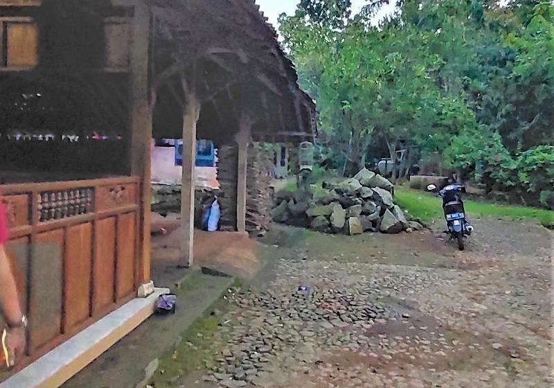 بنسيون Homestay Ponijo